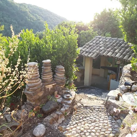Сasa de vacaciones Rilia Cottagehouse *